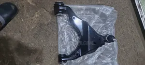 Lower Arm for 2011 4runner,prado,fj Cruiser, Tacoma