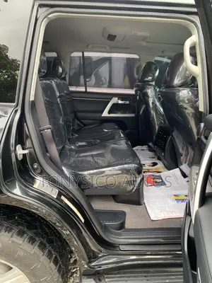 Toyota Land Cruiser 4.5 V8 GXR 2016 Black
