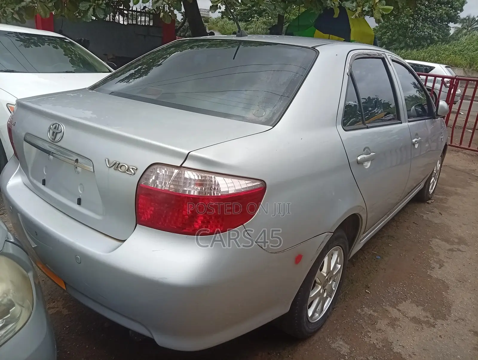 Toyota Vios 2011 Silver