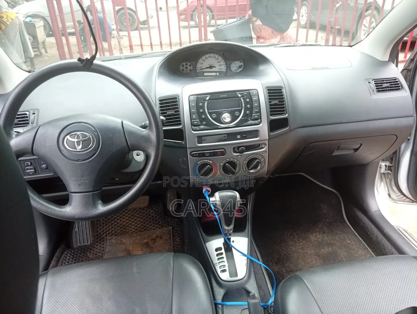 Toyota Vios 2011 Silver