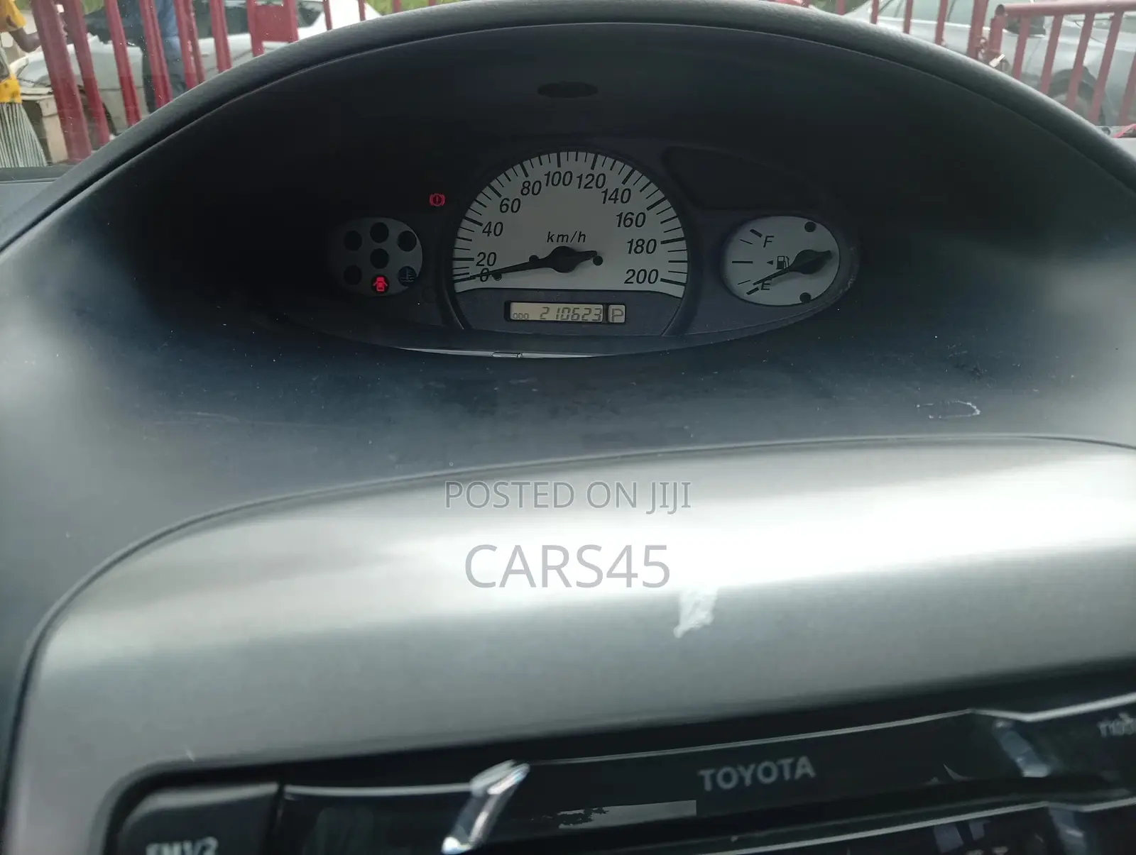 Toyota Vios 2011 Silver