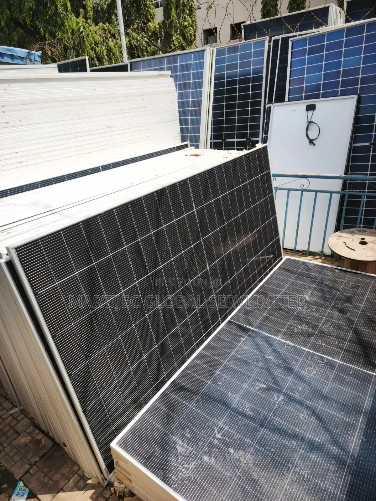 Solar Panel Hub