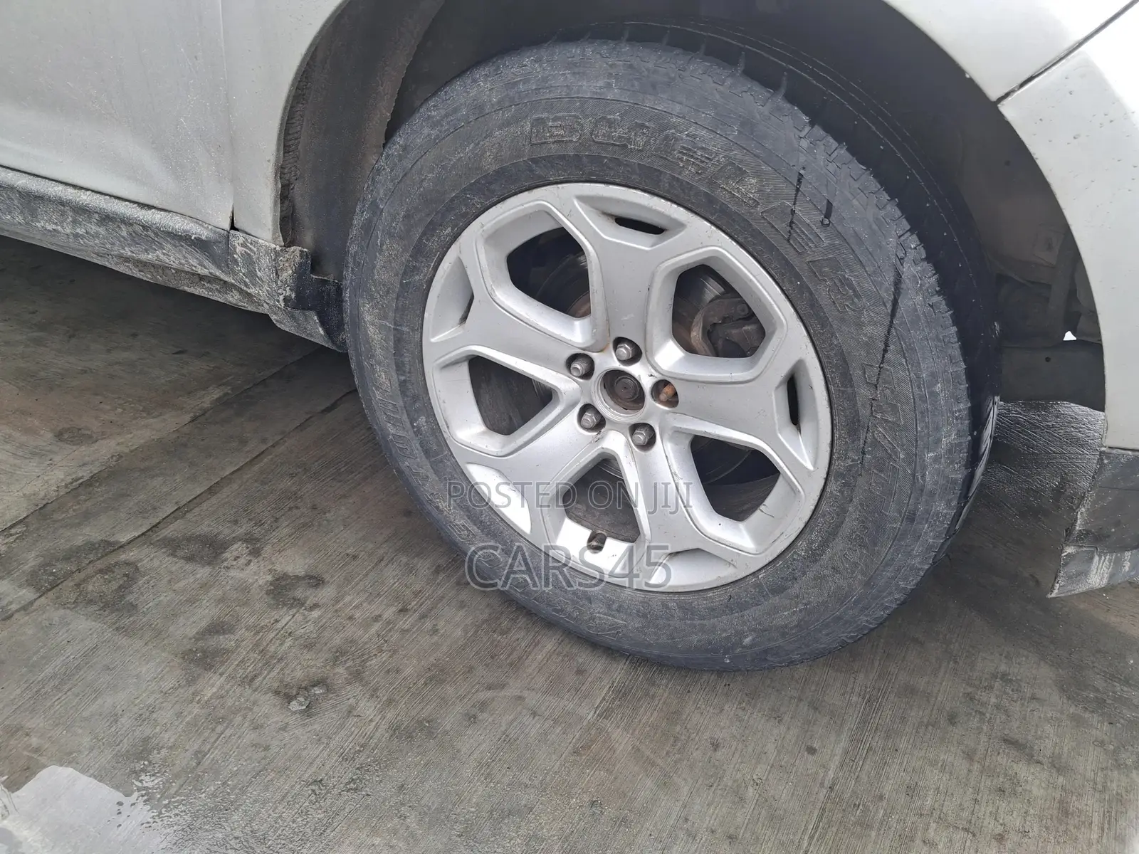 Ford Edge 2012 Silver