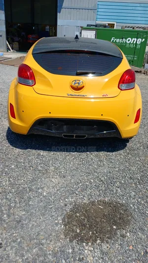 Hyundai Veloster Automatic 2012 Yellow