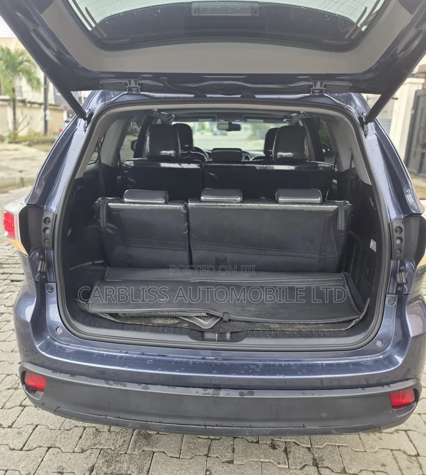 Toyota Highlander XLE 4dr SUV AWD (3.5L 6cyl 6A) 2015