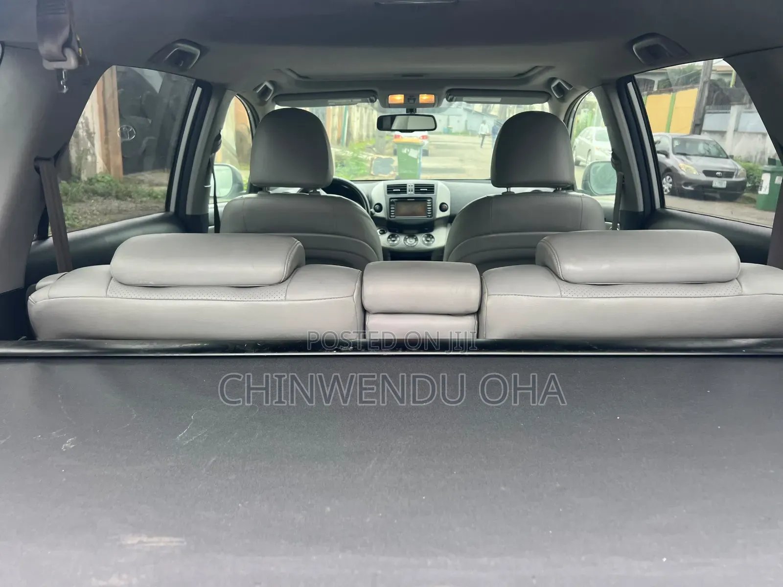 Toyota RAV4 2010 Silver