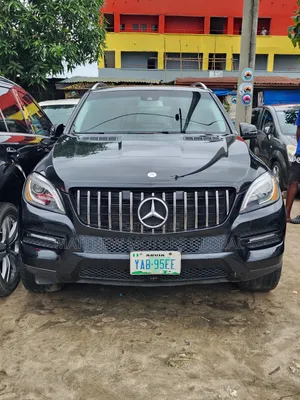 Mercedes-Benz M Class ML350 4MATIC 4dr SUV AWD (3.5L 6cyl 7A) 2014
