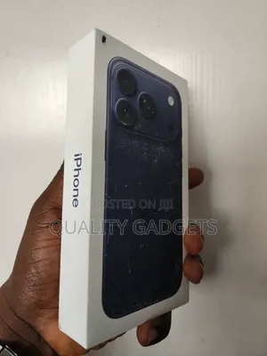 New Apple iPhone 17 Pro 256 GB Blue