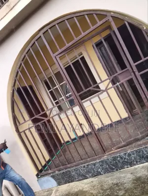 Furnished 3bdrm Apartment in Selewu Estate, Igbogbo for rent