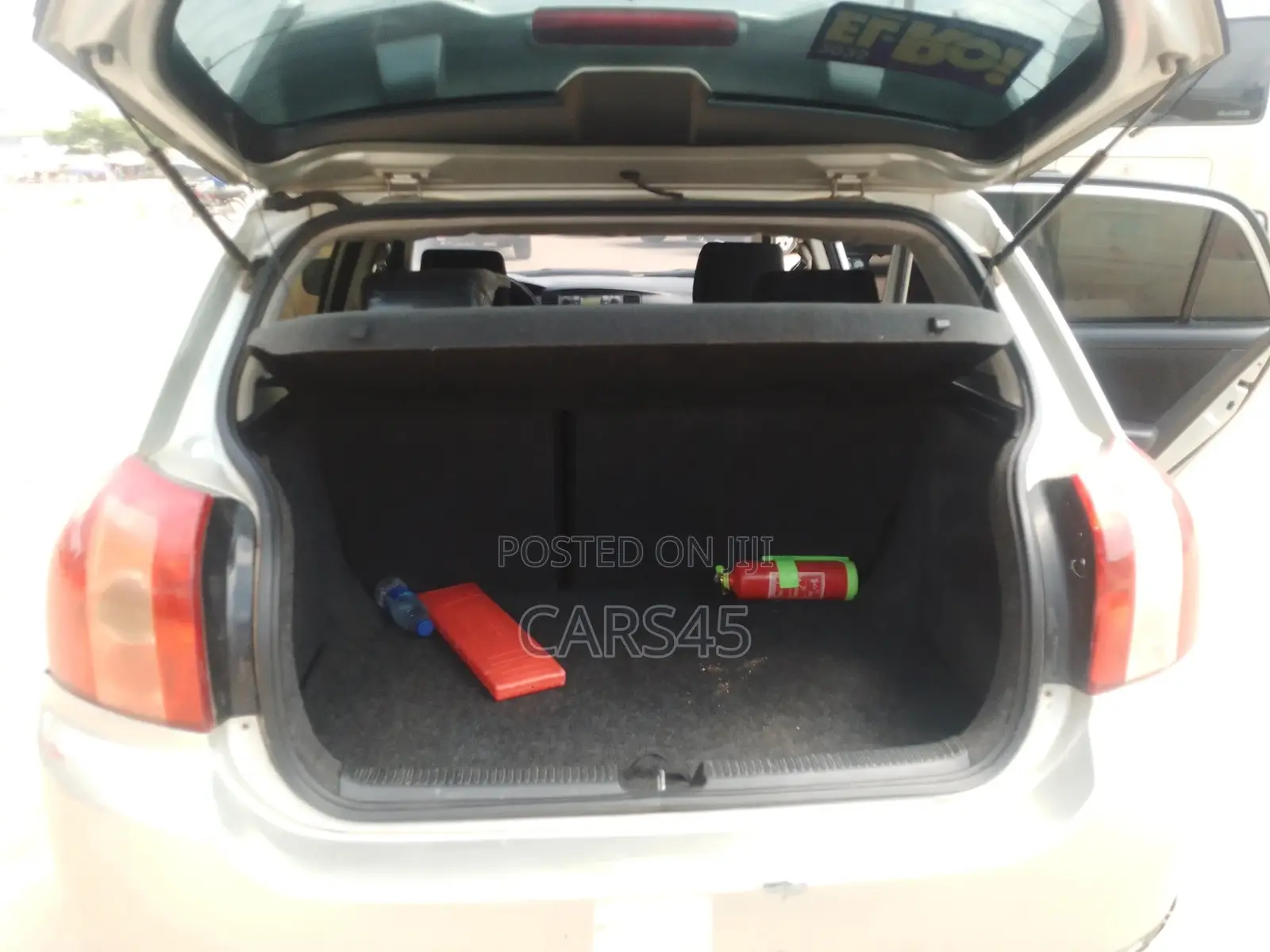 Toyota Corolla 2005 Silver