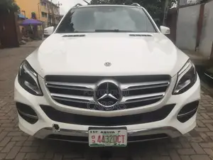 Mercedes-Benz GLE-Class 2018 White