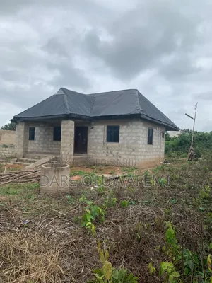 2bdrm House in Alobalowo Estate, Iseyin for sale