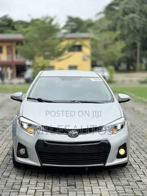 Toyota Corolla 2014 Silver