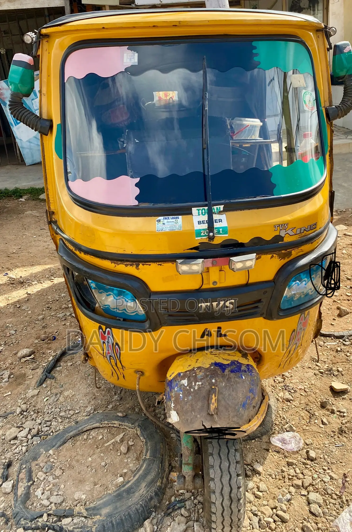 TVS King Deluxe Plus iTouch Start 2019 Yellow
