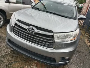 Toyota Highlander 2015 Silver