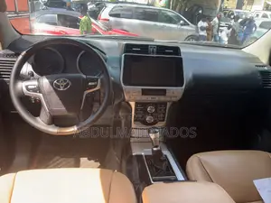 Toyota Land Cruiser Prado 2020 Black