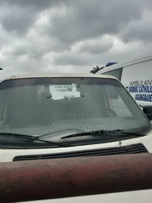 Volkswagen Transporter 2002 White