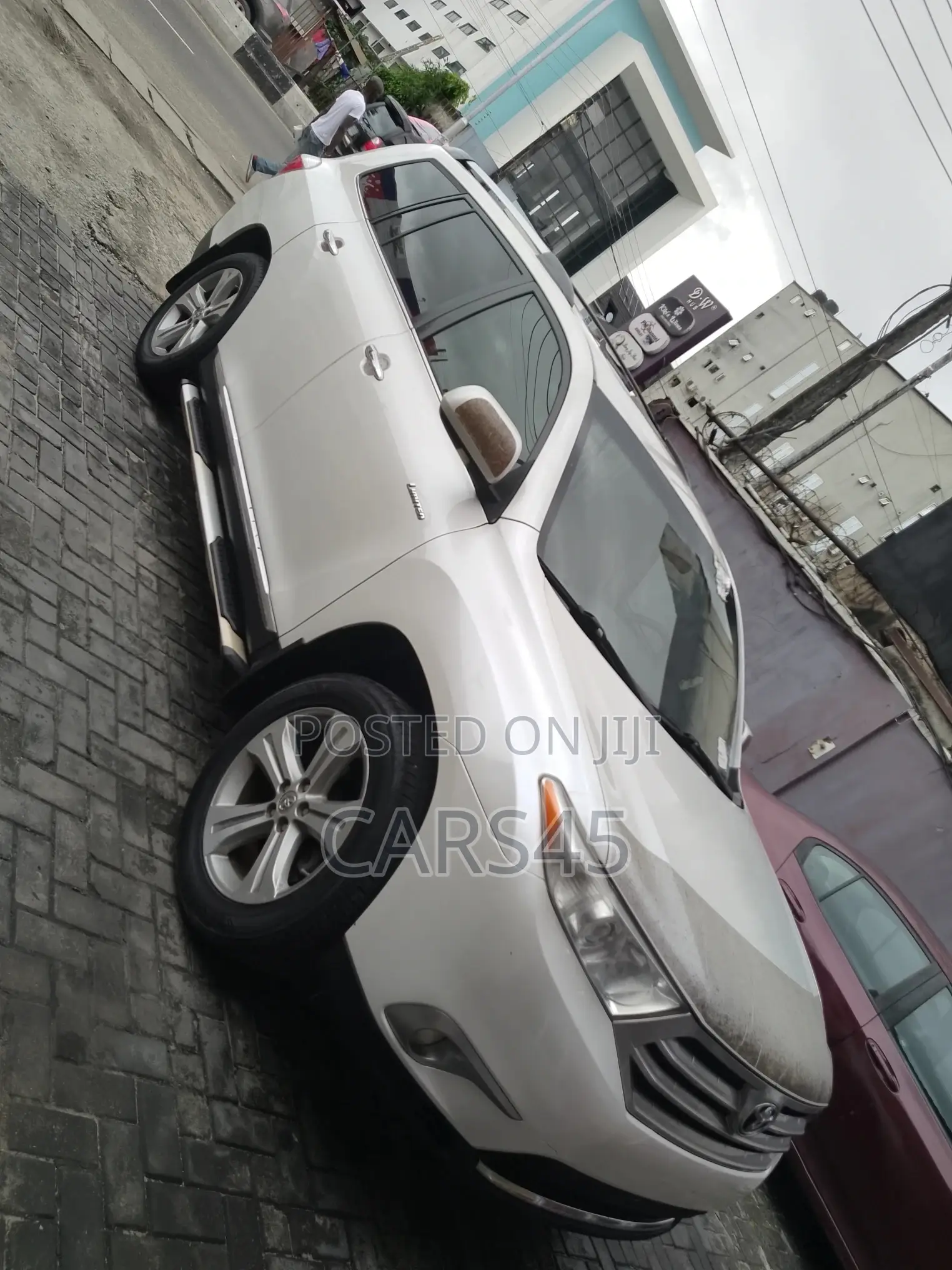 Toyota Highlander 2012 Beige
