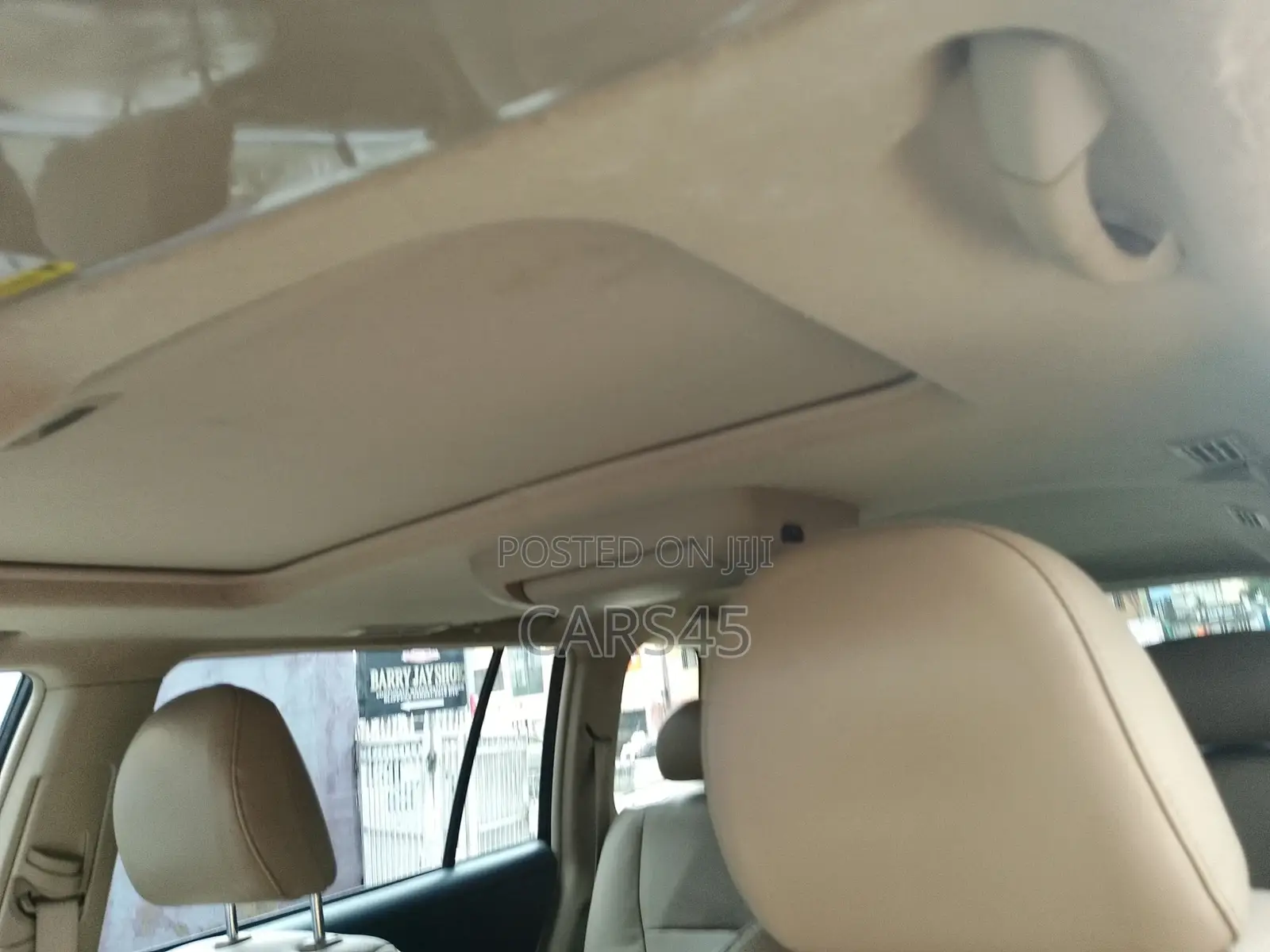 Toyota Highlander 2012 Beige