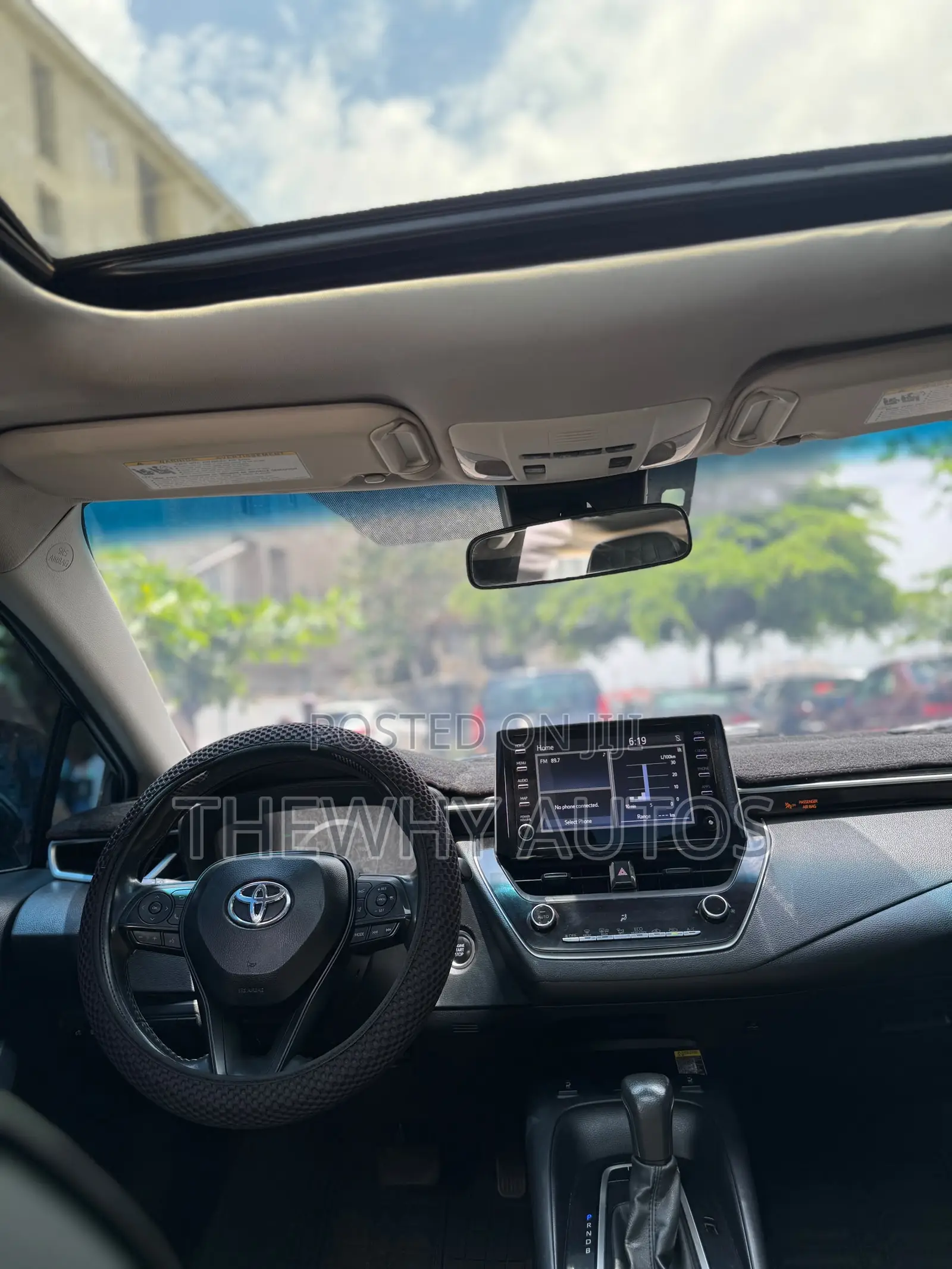 Toyota Corolla XLE 2020 Black