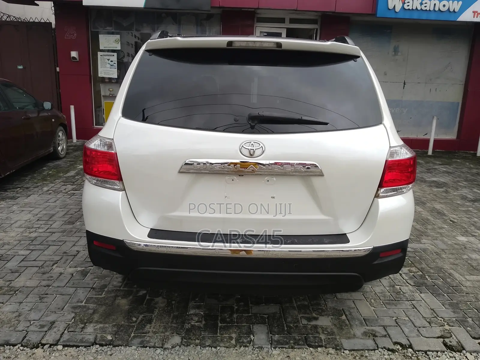 Toyota Highlander 2012 Beige