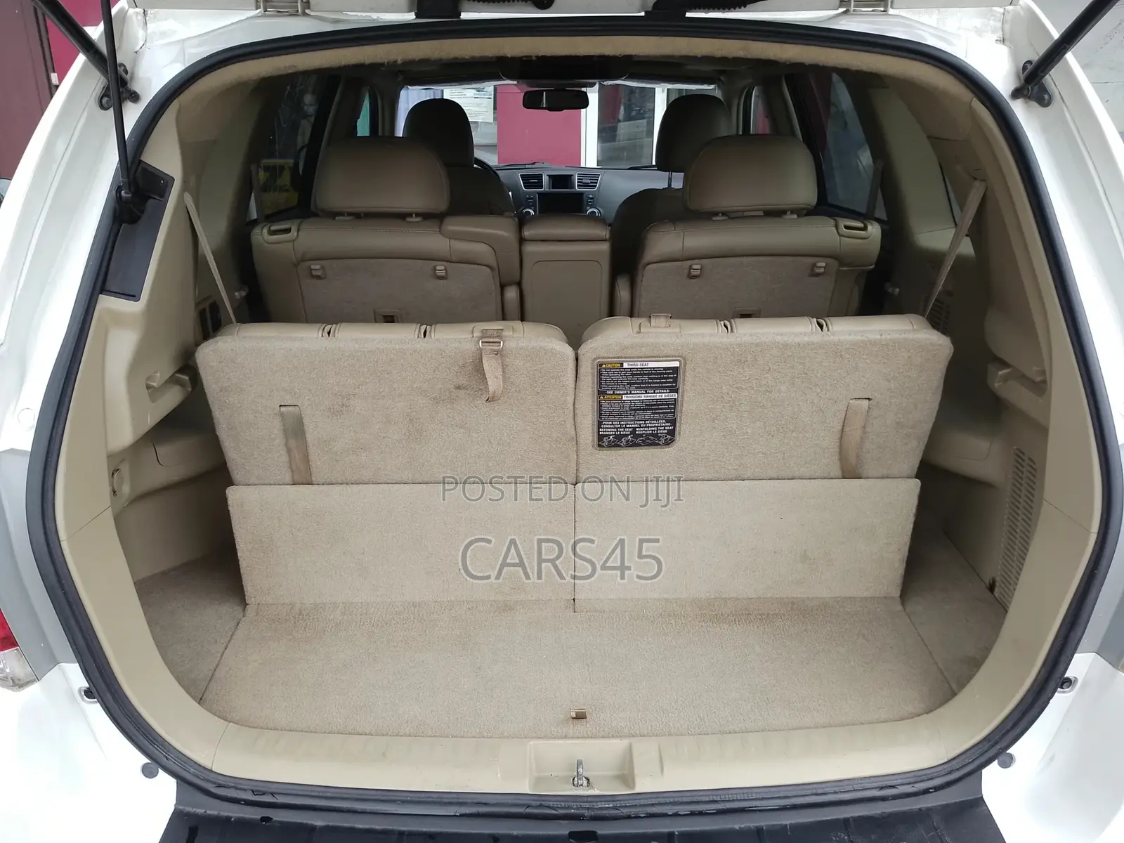 Toyota Highlander 2012 Beige