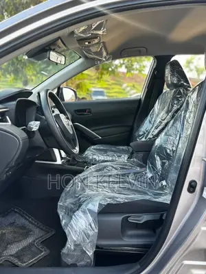 New Toyota Corolla Cross LE 2025 Silver