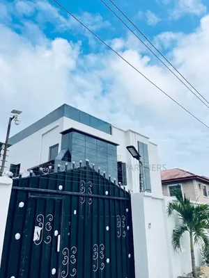 3bdrm Duplex in Awoyaya,Sangotedo, for rent