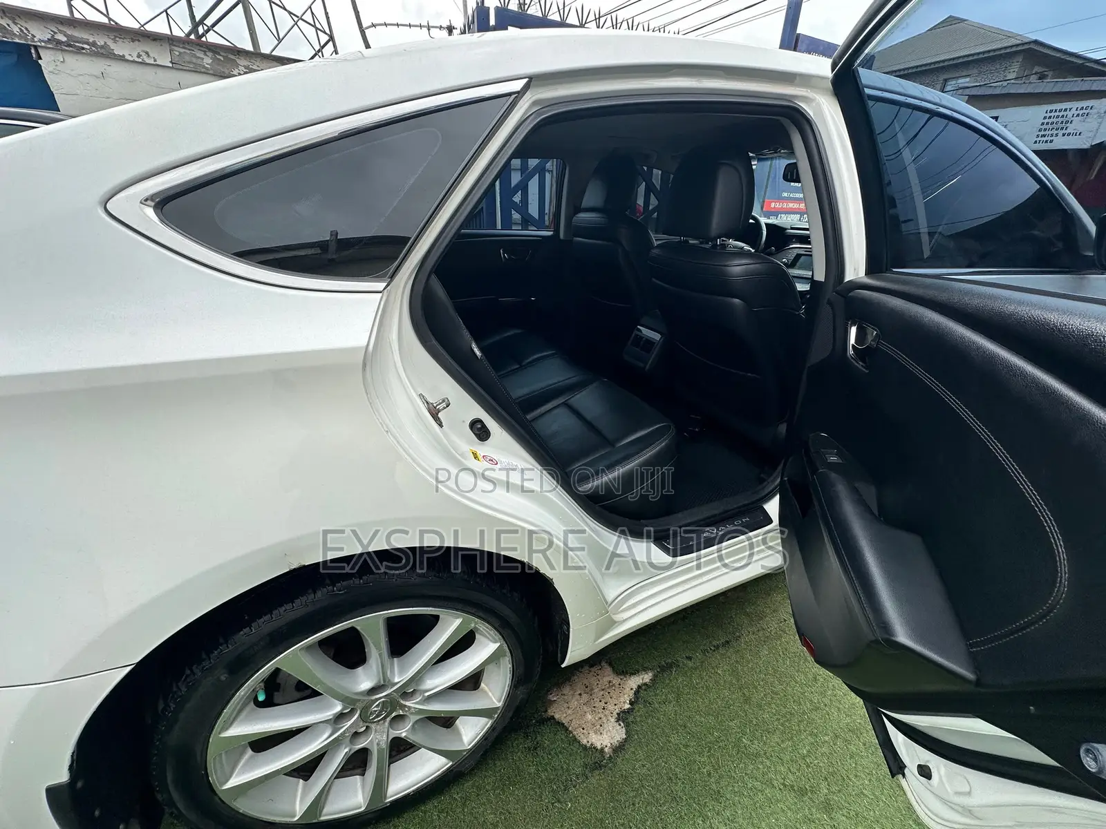 Toyota Avalon 2014 White