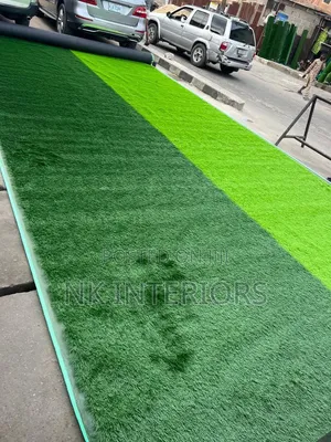 Artificial Grass Standard Food Ball Grass