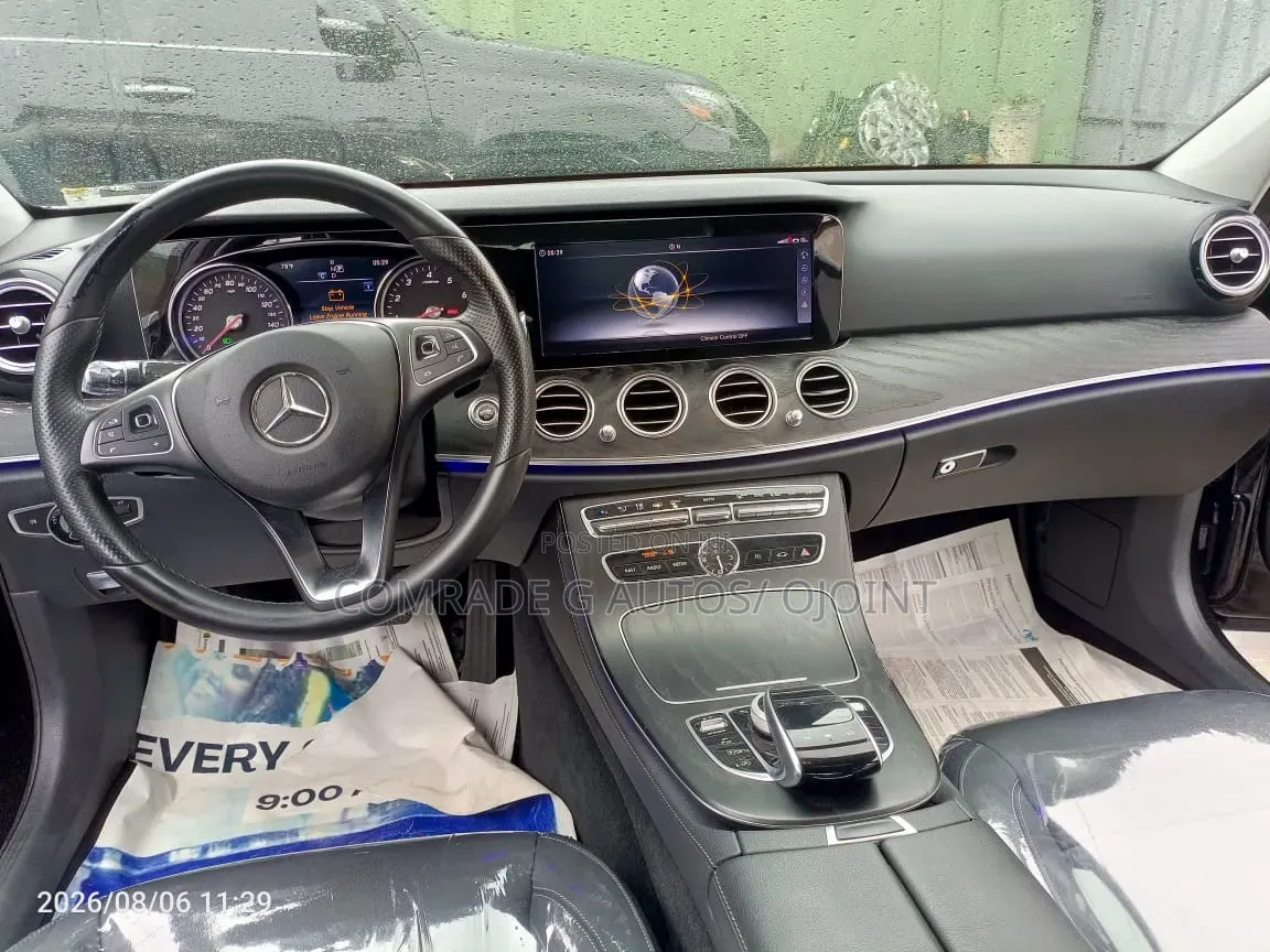 Mercedes-Benz E400 2018 Black