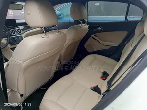 Mercedes-Benz GLA 250 2016 White