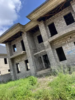 4bdrm Duplex in Apo, Guze for sale