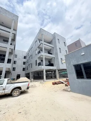 3bdrm Apartment in Lekki Phase 1 for sale