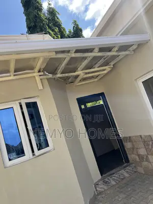 2bdrm Chalet in Dawko, Dakwo District for rent