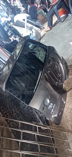 Boot for Rav4 2008/2011