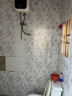 2bdrm Chalet in Dawko, Dakwo District for rent