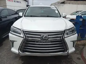 Lexus LX 2019 White