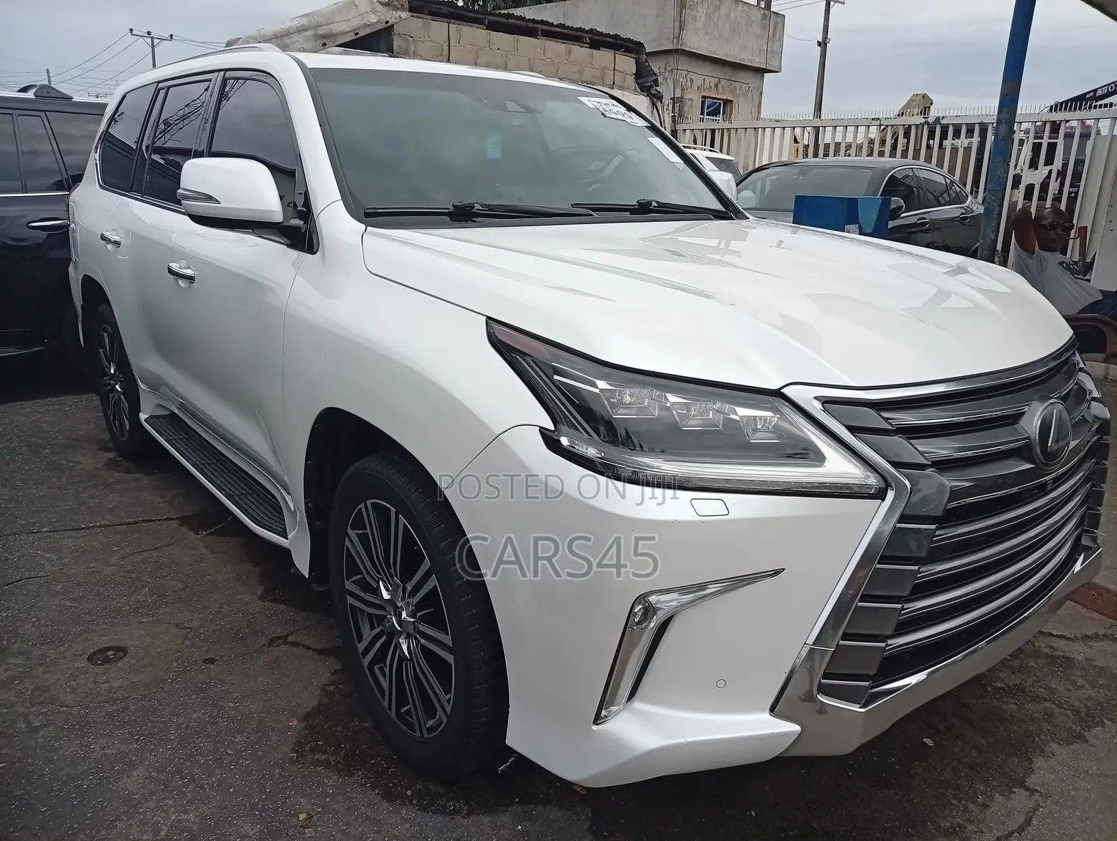 Lexus LX 2019 White