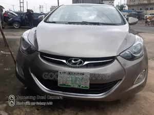 Hyundai Elantra Limited Sedan FWD (1.8L 4cyl 6A) 2013 Gray