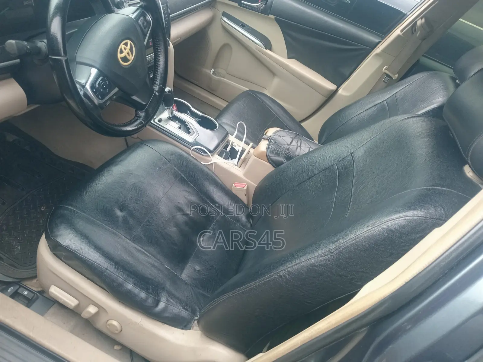 Toyota Camry 2016 Gray