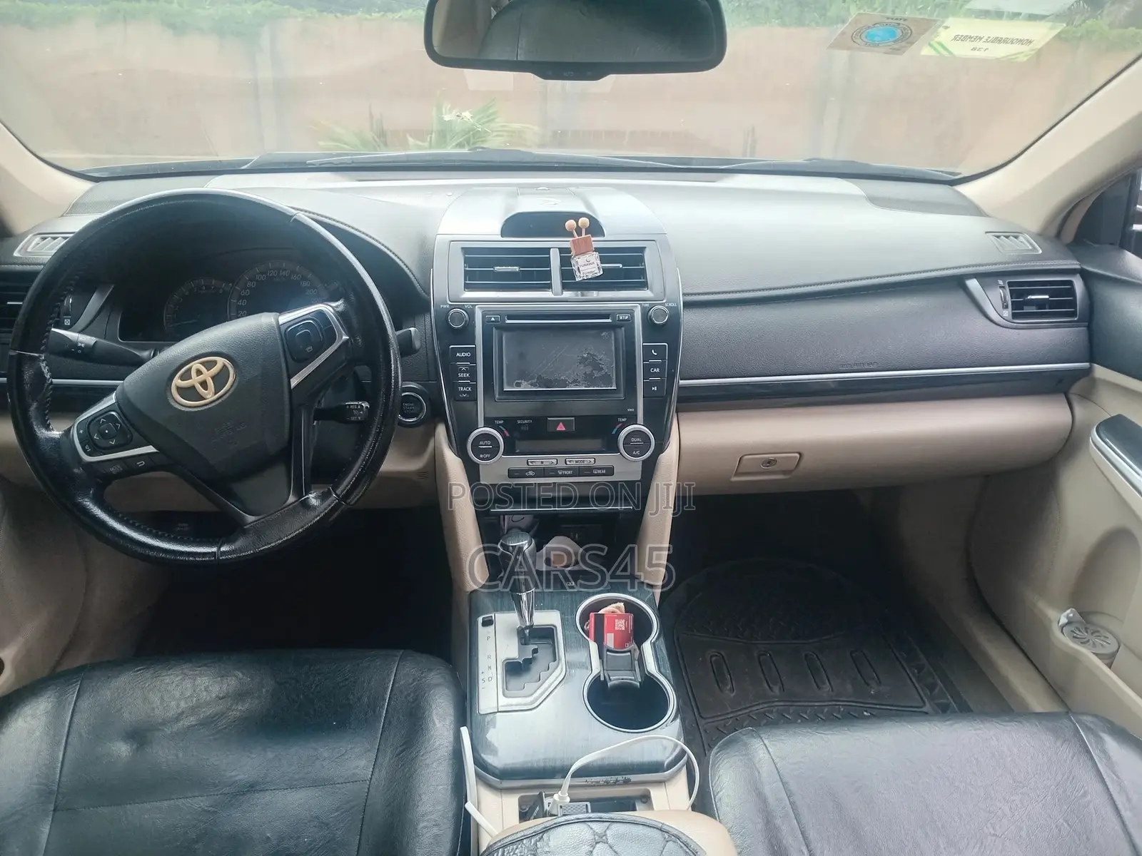 Toyota Camry 2016 Gray