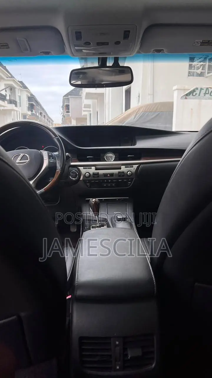 Lexus ES 2014 Black