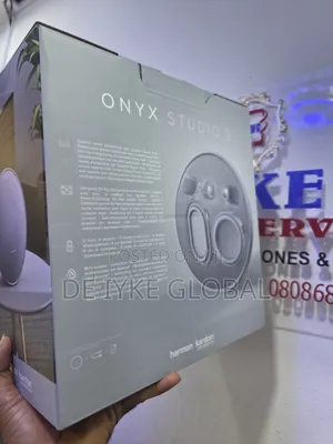 Onyx Studio 9