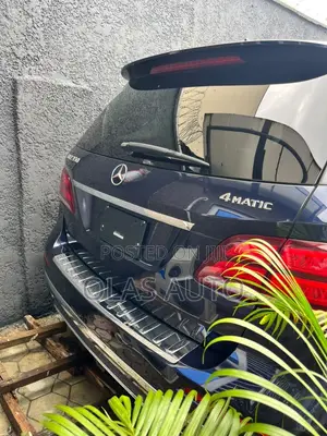 Mercedes-Benz GLE-Class 2018 Blue