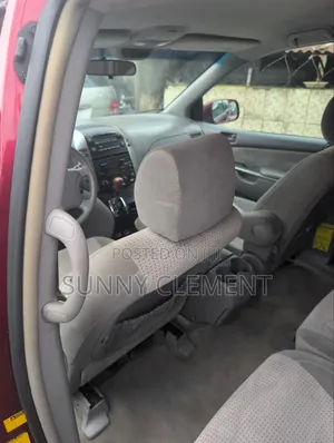 Toyota Sienna 2008 Red