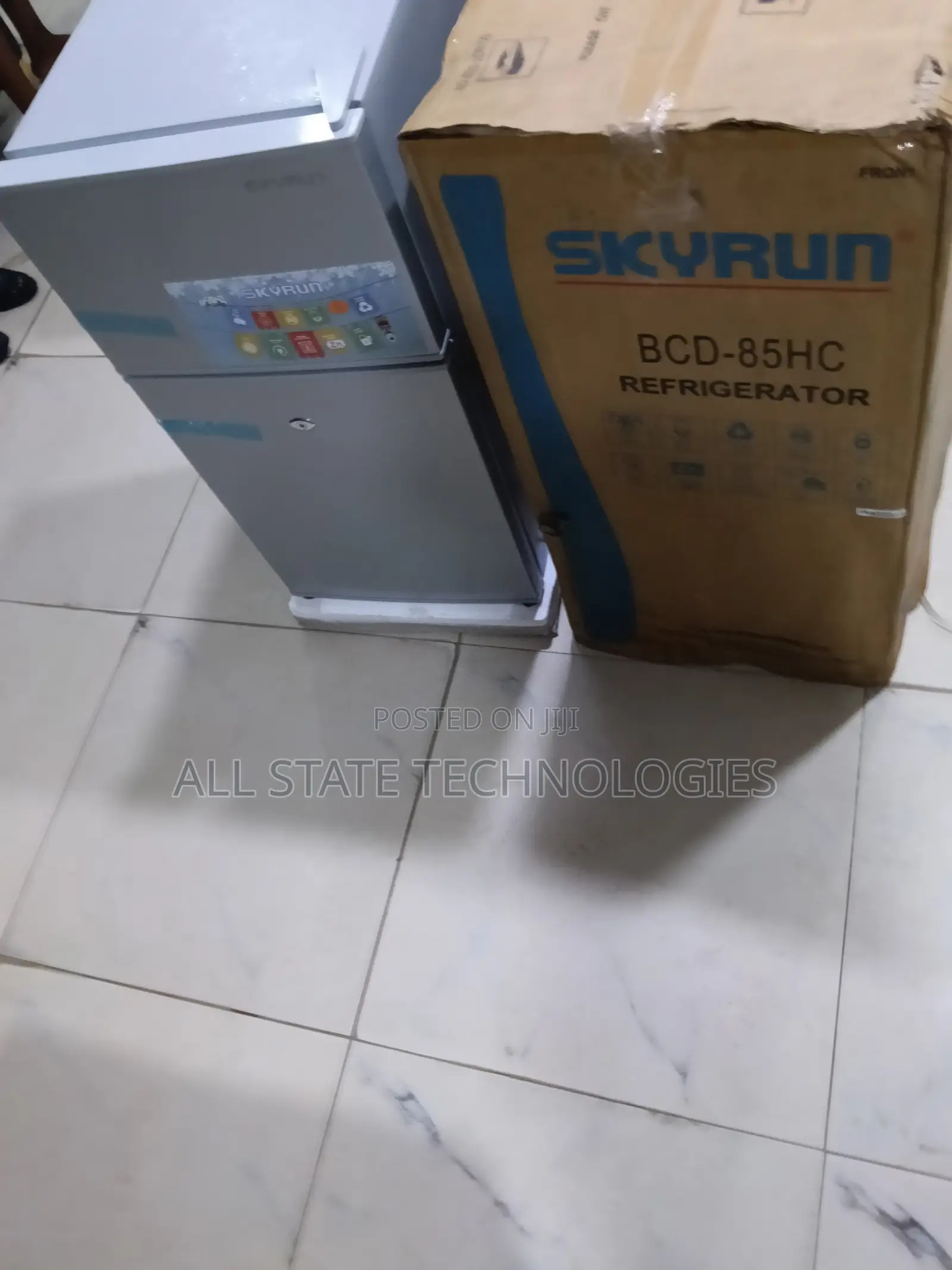 Reliable SKYRUN 85L Two Door Refrigerator