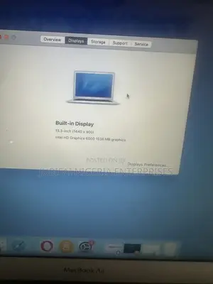 Laptop Apple MacBook Air 2017 8GB Intel Core i5 HDD 250GB