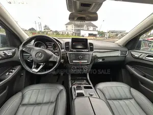 Mercedes-Benz GLE-Class GLE 350 2016 Gray