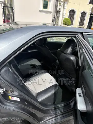 Toyota Camry 2013 Gray